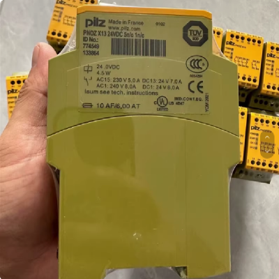 皮尔兹 PILZ PNOZ X13 774549 24VDC安全继电器