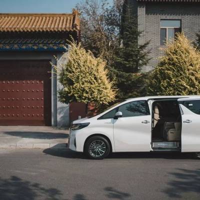 坪山区到澳门租车 租埃尔法商务车 可自驾用车