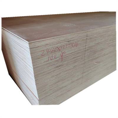 生产LVL胶合板木方贴面胶合板阻燃板双贴红面多层板厂家价格