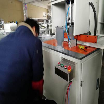 张家港锯铝机 立式高精度气动铝切机品牌DS邓氏 铝合金型材加工设备厂