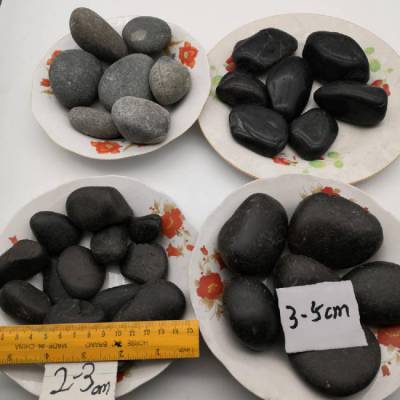 聊城黑色鹅卵石批发 永顺3-5公分黑色鹅卵石价格