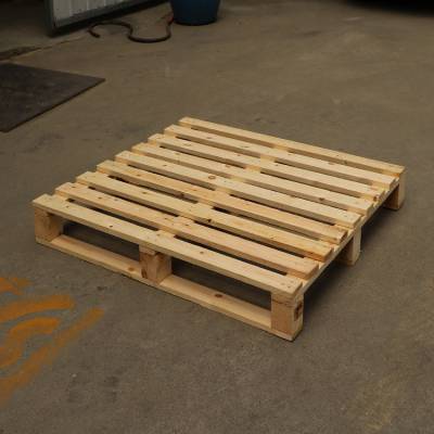 青岛出口木托盘熏蒸木托盘 定制实木托盘新材料吨包使用