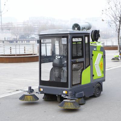 新能源电动扫地车 封闭式三轮扫路车 驾驶式落叶清扫车