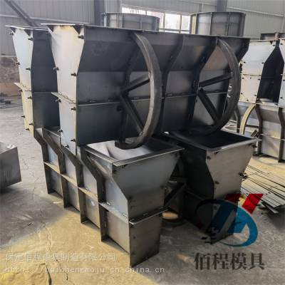 山东隔离墩钢模具厂家 道口防撞隔离带模具安装技巧