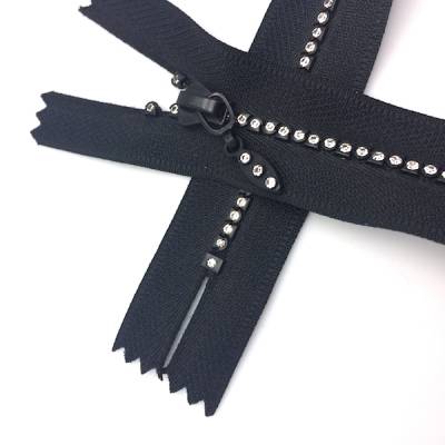 ֱ֬ʯˮ ֱӦrhinestone zip black