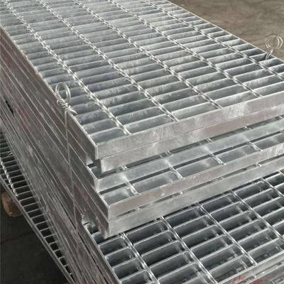 化工厂钢格板 云磊 冶炼格栅钢平台 钢结构平台网格地板