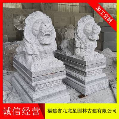 欧式石狮子 门口用石雕狮子 石雕趴着的狮子图片