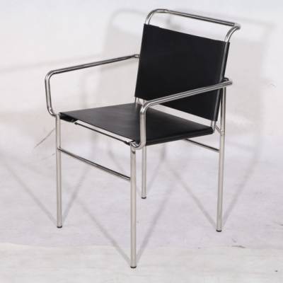 艾琳格雷扶手椅（Eileen Gray armchair）