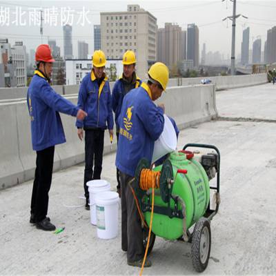 高粘抗滑非固化橡胶沥青防水层高粘抗滑水性橡胶沥青防水涂料