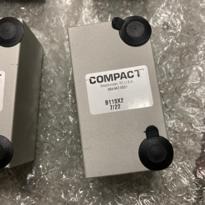 Ӧ compact  B118x2 864-647-9521