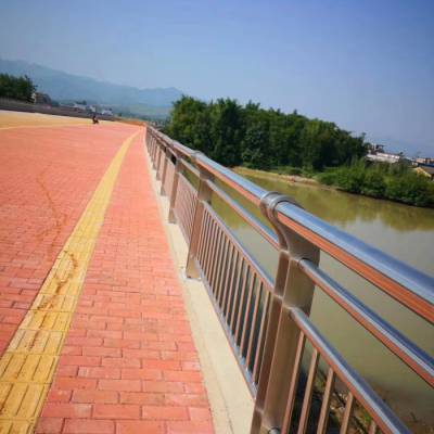 韶关201不锈钢复合管护栏-昌盛联合金属(推荐商家)