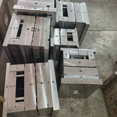 精密、耐用、售后服务***的塑料膜具