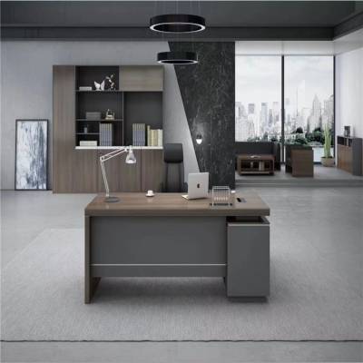 8��λ����칫�����������ְԱ�������� �������ɻ ��ʵ����˼