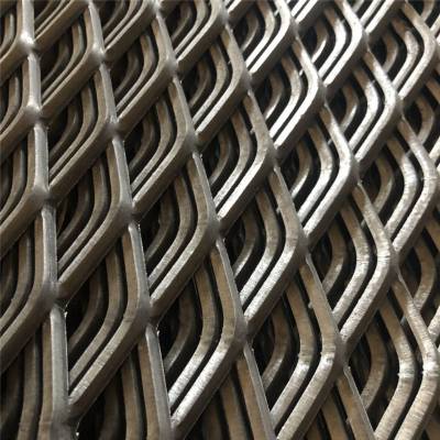 定制钢板网菱形不锈钢网片冲孔网镀锌护栏