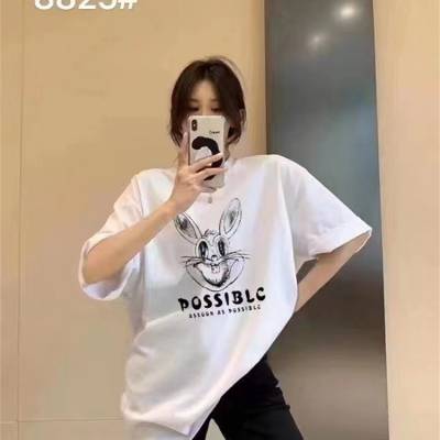 云南文山20元服装店进货贵阳乡镇女装店进货几块钱一件的款