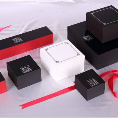 ���κС����Ի������鱦�ж������� -����