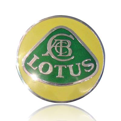 金属烤漆珐琅入色徽章胸针定制精美镂空徽章玻璃漆金属胸章定制做