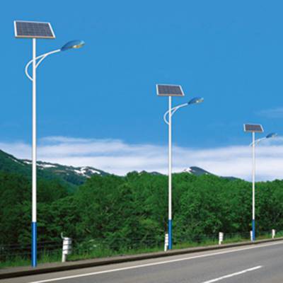 太阳能户外照明灯 光伏路灯厂8米50W 城镇道路照明