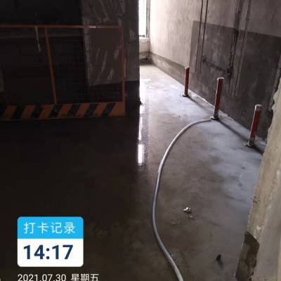 宝安楼板防水补漏清凿堵漏一条龙服务施工报价福永外墙窗台漏水打胶补漏