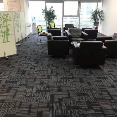 通用办公地毯 会议室地毯 免费送样板 免费上面测量 包安装
