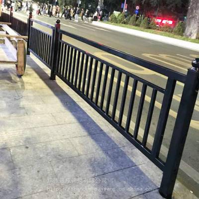 珠海市政工程护栏网现货 城市交通隔离栏 镀锌圆管隔离栅
