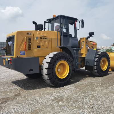 78万莱州鼎森机械有限公司山东 莱州市50铲车抓头装载机夹子改装定做