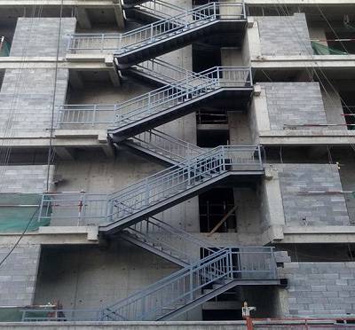 钢结构楼梯设计-超越钢结构幕墙设计-蒙自钢结构楼梯