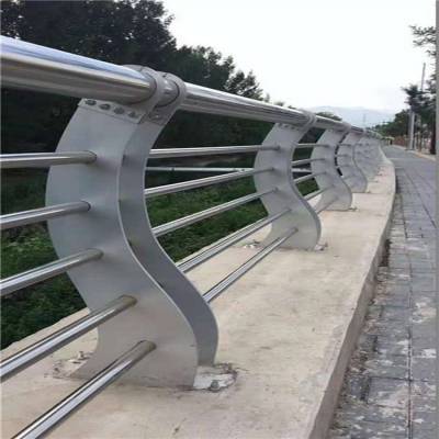 广西桂林钢防撞护栏发货及时生产制造商