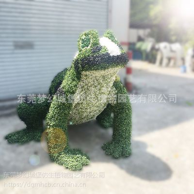 厂家厦门定制仿真卡通动物造型绿雕米兰草皮摆件雕塑植物绿化装饰