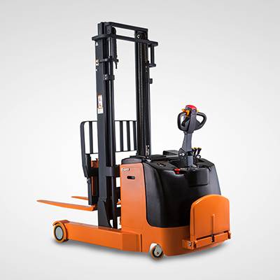 卓一电动叉车再次助力家电行业