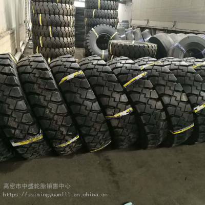 东风双星/三角轮胎 11r1812.5R20 12R20陕汽 EQ2102牵