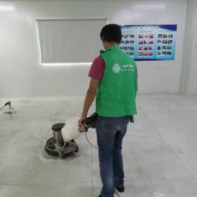 宝安沙井厂房开荒清洁PVC地板防静电地板清洗打蜡无尘室保洁