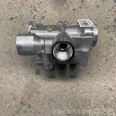 HOWOA7刹车总泵 豪沃A7刹车制动总阀 HOWOA7冷蒸管712W61942-0015