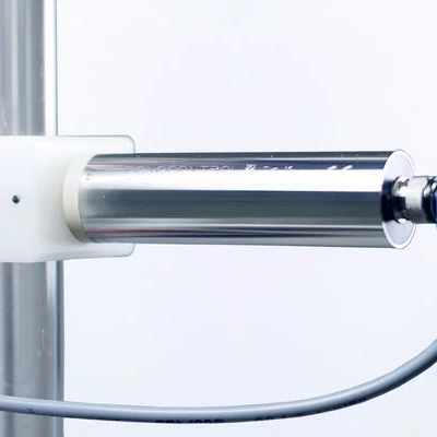 GES连接器可作为电缆组件提供提供焊接或螺钉连接
