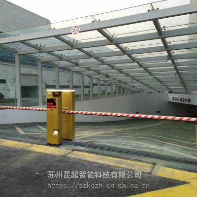 上海昆起停车场内车牌识别系统一体机安装***