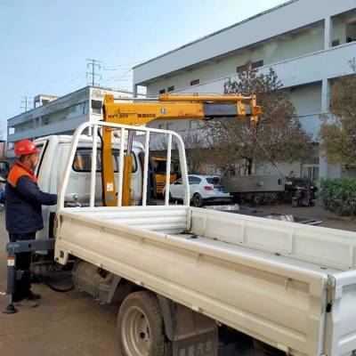 轻卡微卡改装1吨吊机车载折臂吊