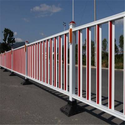 移动式安全围栏网 PVC公园草坪护栏 市政工程喷塑护栏网