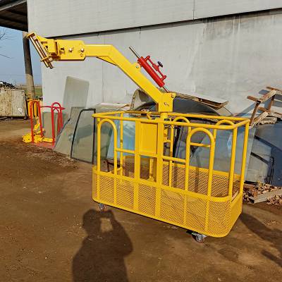 荥阳市楼层拉货吊车龙门架,建筑上货吊笼升降机,吊篮物料提升机,工地