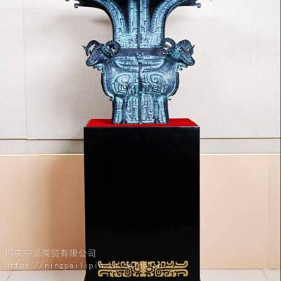 西安四羊方尊，陕西仿古青铜器酒器之一，三羊开泰酒樽纯铜工艺品