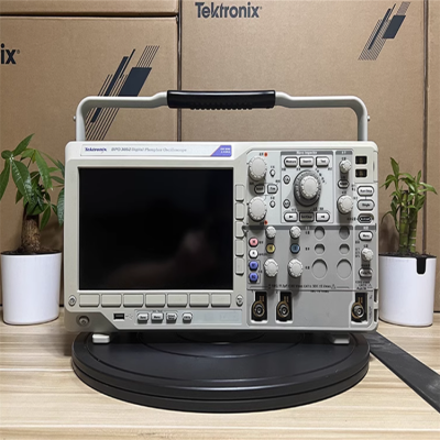 租售回收泰克TEKTRONIX DPO3052数字示波器