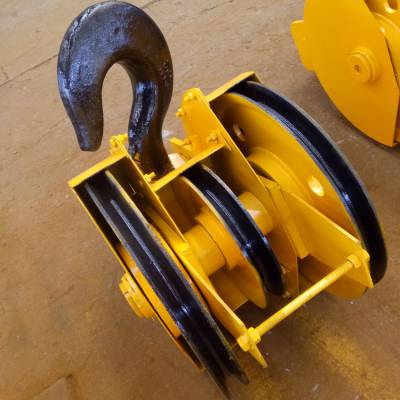 定制双钩吊钩组16吨冶金起重吊钩铸钢本地钩头行车全封闭防撞吊钩