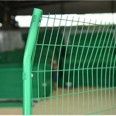 高速公路隔离防护网道路交通隔离栏鸡场护栏围栏双边丝护栏