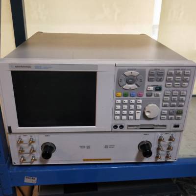 ۰E8362B Agilent E8362B10 MHz  20 GHz?