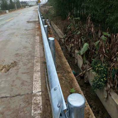 厂家现货 q235b波形护栏板 高速公路防撞波形护栏板 道路护栏