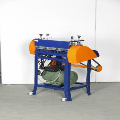 多功能小型电线拔线机 各类电线剥皮机