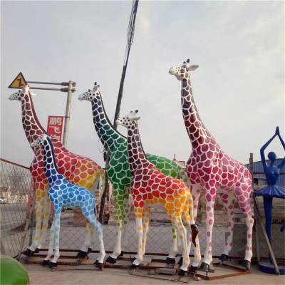 玻璃钢彩绘长颈鹿雕塑价格行情，向雷雕塑，现货直销