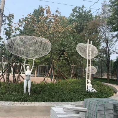 钢丝云朵雕塑 景观小品雕塑定制厂家