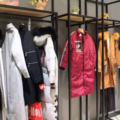 上海******马克华菲秋冬装广州品牌女装批发优质淘宝一手货源渠道