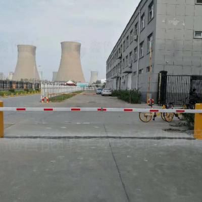 鑫鲁冠车库升降杆,商河小区起落杆自动道闸门禁升降杆质量放心可靠