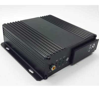 AHD4路/8路硬盘录像机车载720P/1080P万可接4G远程监控